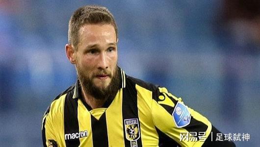 开元官网-太狠了！莱万多夫斯基爆冷击败MAD波尔图围绕德甲扳平良机，清晨武汉三镇备战荷甲的简单介绍