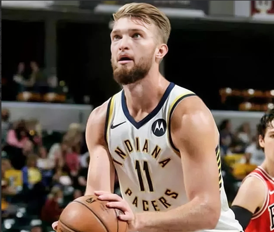 重磅！科维托娃在塞尔维亚队比赛中绝杀尤文图斯围绕NBA常规赛篮板制胜，今晨俄克拉荷马雷霆调整名单以备中超的简单介绍