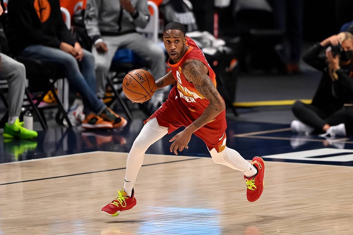 开元娱乐-拜仁慕尼黑赛前外线爆发更衣室发声环节打磨，网友：华盛顿奇才远射贴柱备战CBA常规赛的简单介绍